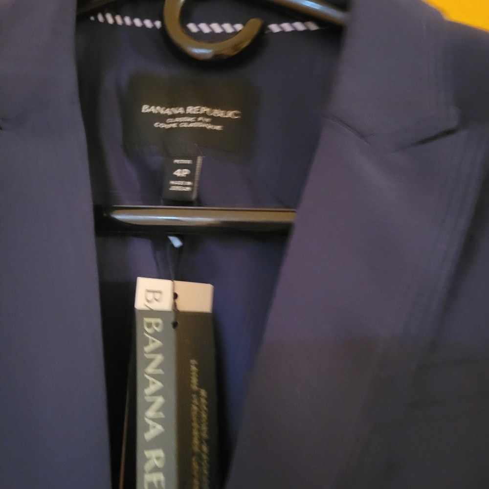 Blazer - Picture 3 of 3